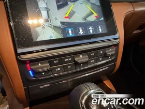 Maserati Quattroporte, 2017 — миниатюра 9