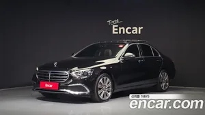 Mercedes-Benz E-Class, 2021 — миниатюра 1