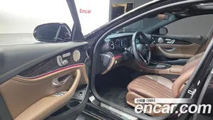Mercedes-Benz E-Class, 2021 — миниатюра 13