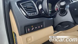 Kia Carnival, 2018 — миниатюра 28