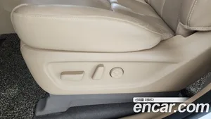 Kia Carnival, 2018 — миниатюра 31