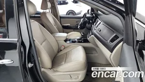 Kia Carnival, 2018 — миниатюра 16