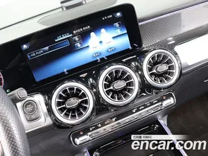Mercedes-Benz GLB-Class, 2023 — миниатюра 8