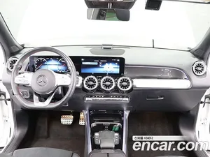 Mercedes-Benz GLB-Class, 2023 — миниатюра 14