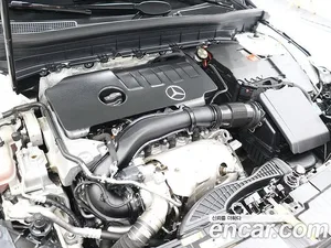Mercedes-Benz GLB-Class, 2023 — миниатюра 19