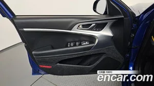 Genesis G70, 2018 — миниатюра 13
