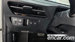 Kia EV6, 2022 — миниатюра 23