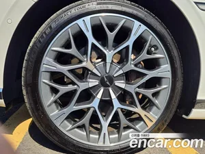 Genesis G90, 2023 — миниатюра 5