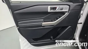 Ford Explorer, 2021 — миниатюра 14
