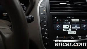 Lincoln MKC, 2017 — миниатюра 9