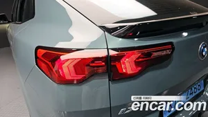 BMW iX2, 2024 — миниатюра 9