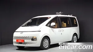 Hyundai Staria, 2023 — миниатюра 1