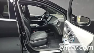 Mercedes-Benz EQE, 2023 — миниатюра 13