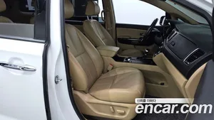 Kia Carnival, 2016 — миниатюра 12