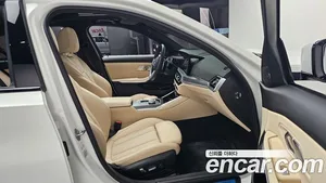 BMW 3-Series, 2023 — миниатюра 15