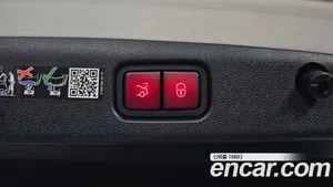 Mercedes-Benz E-Class, 2025 — миниатюра 25