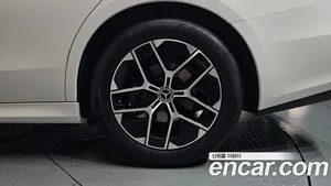 Mercedes-Benz E-Class, 2025 — миниатюра 6