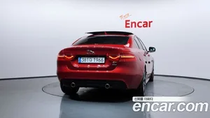 Jaguar XE, 2019 — миниатюра 4