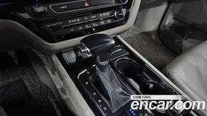 Kia Carnival, 2017 — миниатюра 9