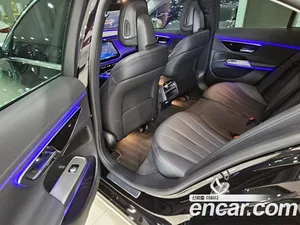 Mercedes-Benz E-Class, 2024 — миниатюра 11