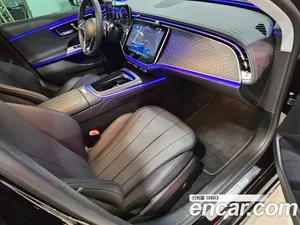Mercedes-Benz E-Class, 2024 — миниатюра 13