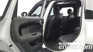 Mini Countryman, 2023 — миниатюра 15