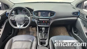 Hyundai Ioniq, 2017 — миниатюра 10