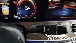 Mercedes-Benz E-Class, 2021 — миниатюра 12