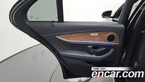 Mercedes-Benz E-Class, 2021 — миниатюра 15
