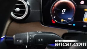 Mercedes-Benz E-Class, 2021 — миниатюра 37