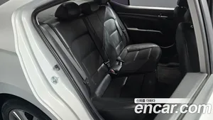 Hyundai Avante, 2016 — миниатюра 17