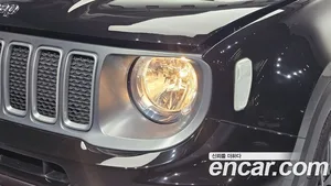 Jeep Renegade, 2022 — миниатюра 8