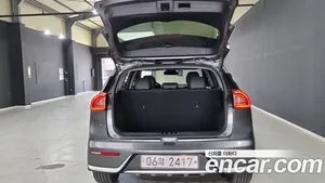 Kia Niro, 2017 — миниатюра 19
