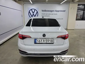 Volkswagen Jetta, 2022 — миниатюра 4