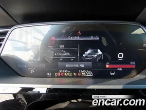 Audi e-tron, 2021 — миниатюра 9