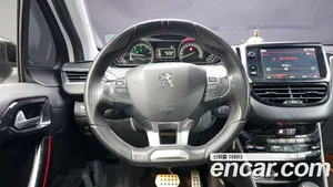 Peugeot 2008, 2018 — миниатюра 12