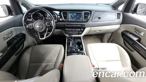 Kia Carnival, 2017 — миниатюра 10