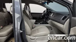Kia Carnival, 2017 — миниатюра 16