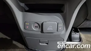 Kia Carnival, 2017 — миниатюра 34