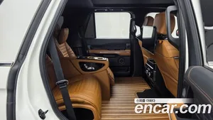 Ford Expedition, 2023 — миниатюра 18