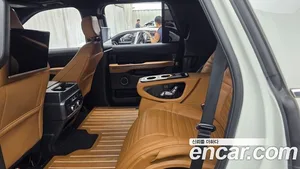 Ford Expedition, 2023 — миниатюра 16