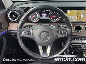Mercedes-Benz E-Class, 2016 — миниатюра 13