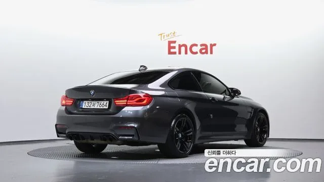 BMW M4, 2017 — фото автомобиля из Кореи