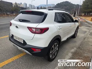 Kia Stonic, 2019 — миниатюра 2