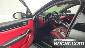 Porsche Cayenne, 2023 — миниатюра 13