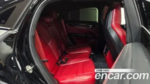 Porsche Cayenne, 2023 — миниатюра 17