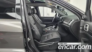 Jeep Cherokee, 2021 — миниатюра 16