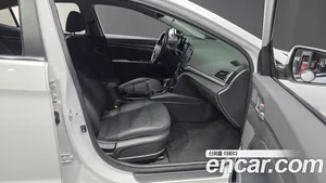 Hyundai Avante, 2017 — миниатюра 16