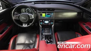 Jaguar XF, 2017 — миниатюра 7