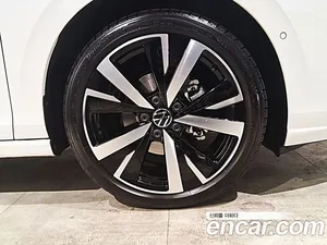 Volkswagen Golf, 2025 — миниатюра 5